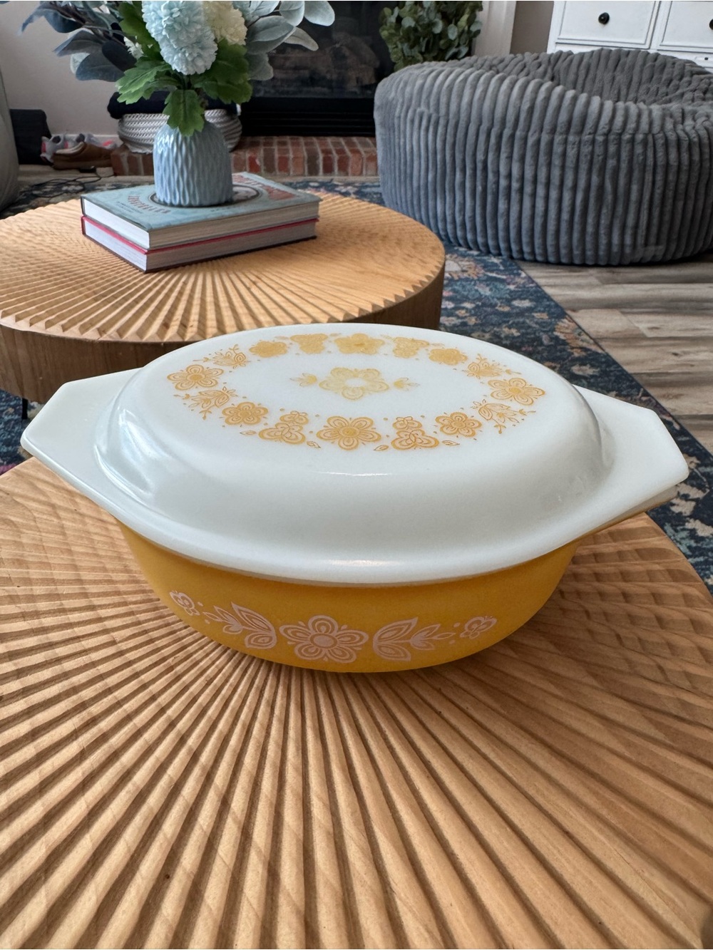Pyrex Butterfly Gold oval casserole dish matching patterned Opal glass lid